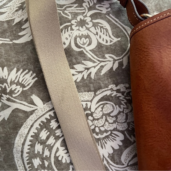 Dooney & Bourke  Bag - Picture 15 of 16